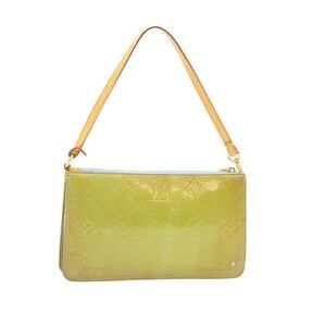 LOUIS VUITTON Monogram Vernis Lexington Pouch Baby Blue
